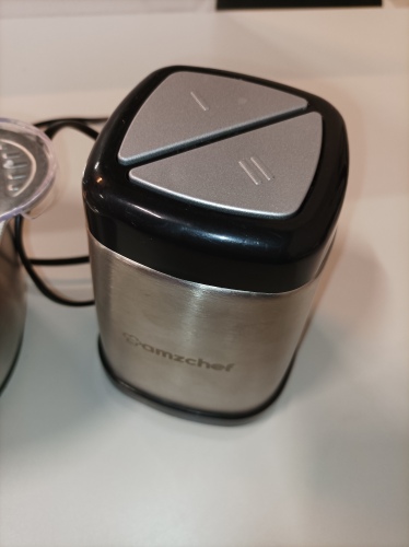 Ecost customer return AMZCHEF Hachoir ?‰lectrique avec Moteur Puissant et Bol en Acier INOX 2L, 2 ni - Image 4