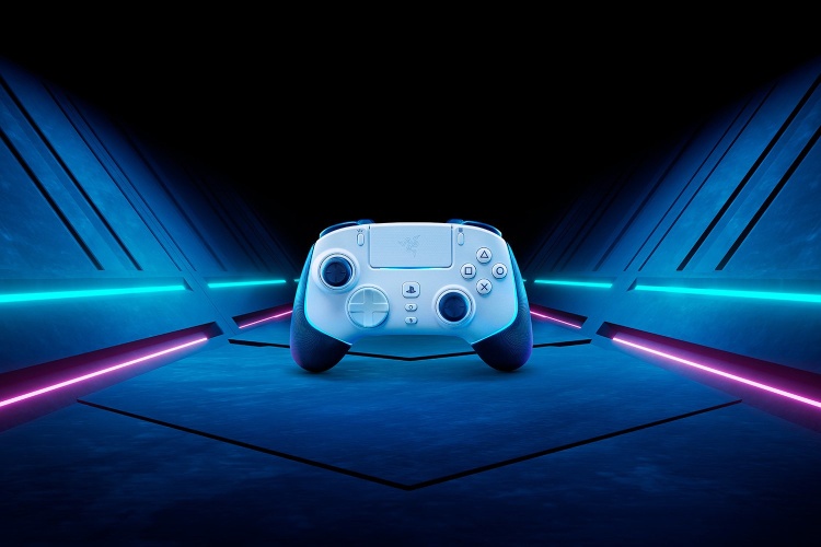 Razer Wolverine V2 Pro Gamepad Wired & Wireless, PC, PlayStation 5, White/Black - Image 3