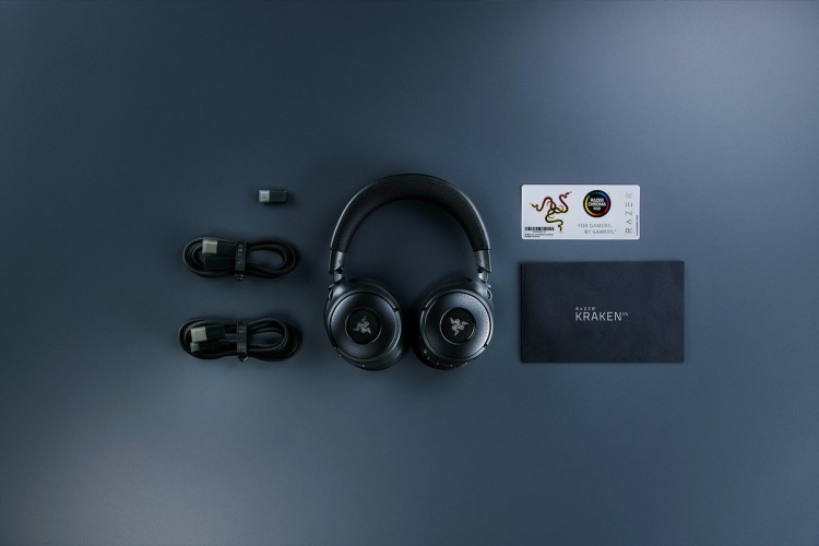 Razer Kraken V4 Wireless Gaming Headset, Bluetooth, Black
