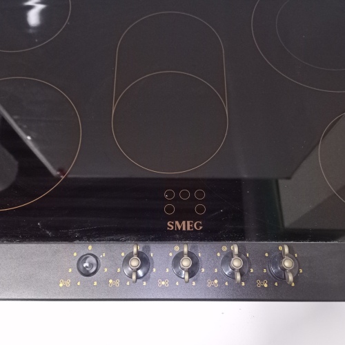 Ecost customer return SMEG P875AO Ceramic Hob Black/Anthracite