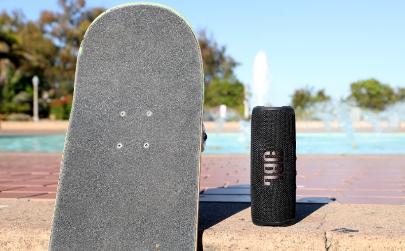 JBL Flip 6 Portable Speaker, Wireless, Bluetooth, Black
