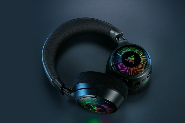 Razer Kraken V4 Wireless Gaming Headset, Bluetooth, Black