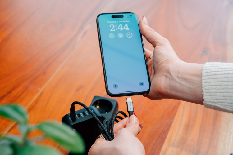 Verbatim 31845 Sync & Charge Cable USB-C to USB-C 60W 480Mbps 120cm, Grey/Black