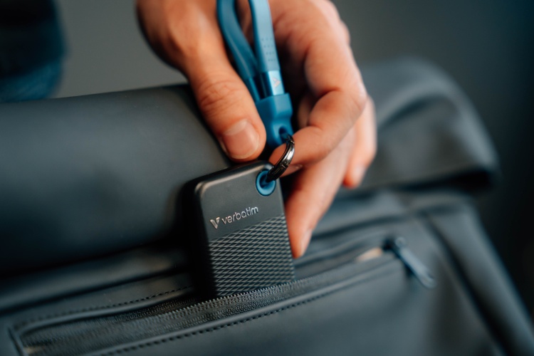 Verbatim 32191 Pocket SSD Drive 1TB, USB-C 3.2 Gen 2, M.2, up to 1000MB/s, Black/Blue