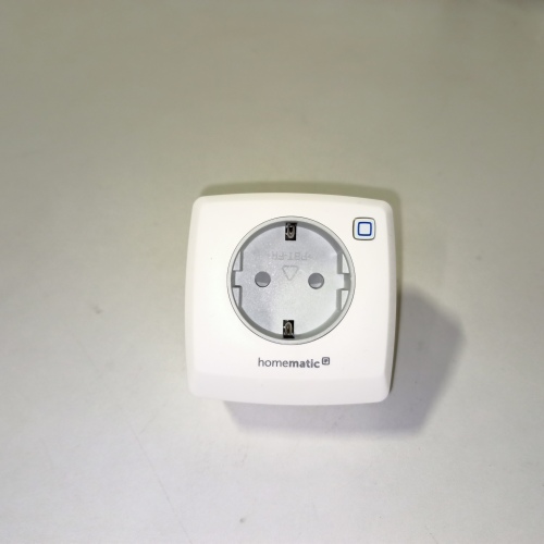 Ecost customer return Homematic IP Smart Home Switch Measuring Socket, Socket Measures Power, Digita