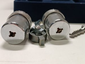 Ecost customer return Bricard 811900 Cylinder Lock Round Ball 39.5 cm Double Chrome