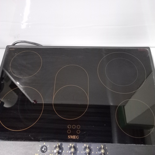 Ecost customer return SMEG P875AO Ceramic Hob Black/Anthracite