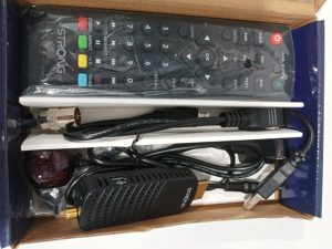 Ecost Customer Return Strong SRT82 Full HD DVB-T2 HDMI Stick - Compatible with Hevc265 - TV Receiver