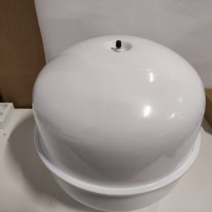 Ecost customer return Cornat AGH35 35 Litre Heating Expansion Tank