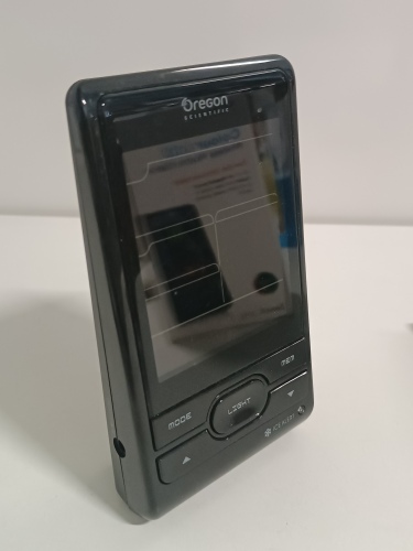 Ecost customer return Oregon Scientific Weather station with colour display