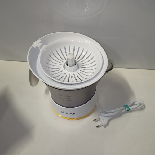 Ecost customer return Bosch VitaPress MCP3500N, spremiagrumi a cono universale per frutta piccola e