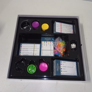 Ecost Customer Return Hasbro C1940104 Trivial Pursuit: Classic Game