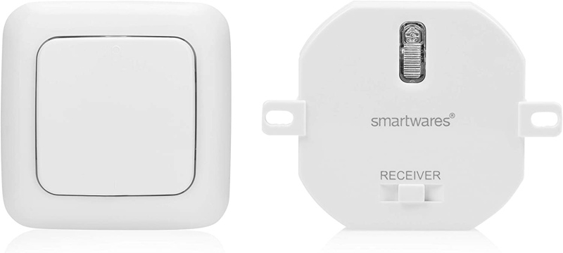 Ecost customer return Smartwares Plug & Connect Home Kit for Wireless Lighting up to 1000 Watt Moun