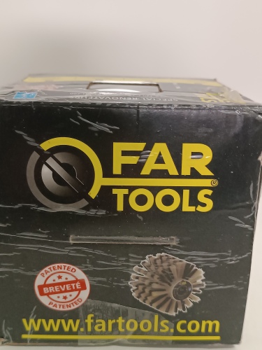 Ecost customer return Fartools 110889 Plastic Renovator Brush