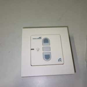 Ecost customer return Schellenberg 20030 Radio Receiver Switch, FlushMounted, White
