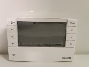 Ecost Customer Return 740000 Digital Time Thermostat with