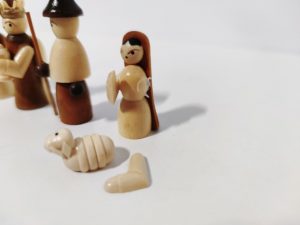 Ecost customer return Dekohelden24 Wooden Nativity Figures, Size Selectable Via Drop Down