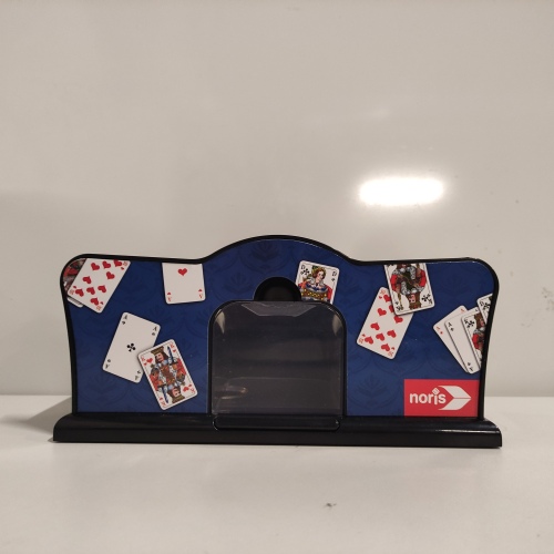 Ecost Customer Return Noris 606154621 - Card Shuffling Machine - battery-operated (2x 1.5V batteries