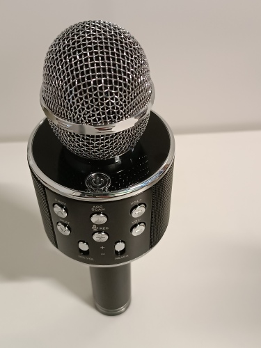Ecost Customer Return Xtreme 27837 Microphone Speaker with Built-in Bluetooth Portable Black