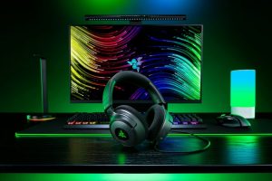 Razer Kraken V4 X Wired Gaming Headset, Black