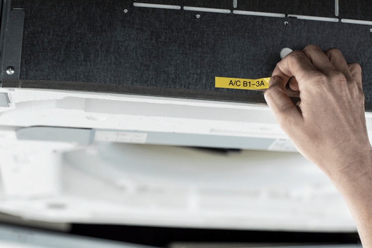 Brother PT-E110VP Label Printer