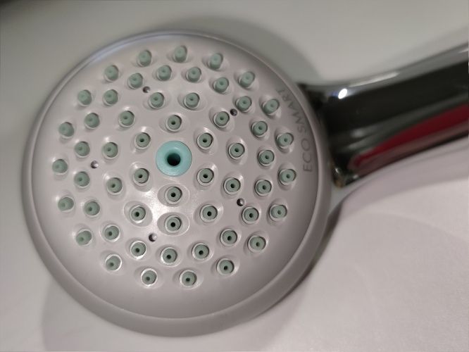 Ecost customer return 28561 Crometta 85 Green Hand Shower Chrome