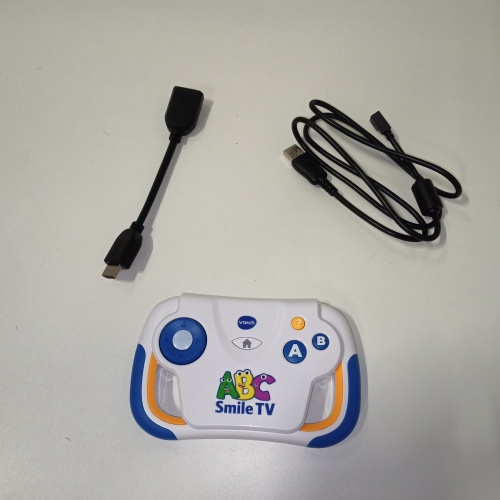 Ecost Customer Return VTech ABC Smile TV My First Educational Game Console 3/7 Years Version FR