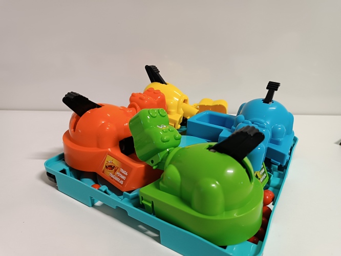 Ecost Customer Return Hasbro Gaming - tragabolas (98936B09)