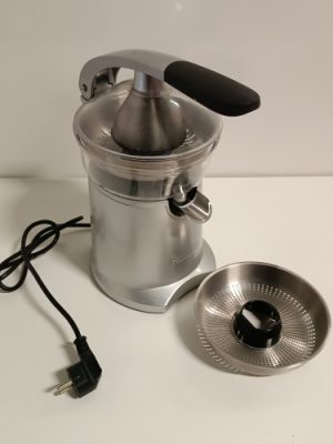 Ecost Customer Return Princess 201861 Saloon Juicer Pro - 2 stainless steel pulp filters - die-ca