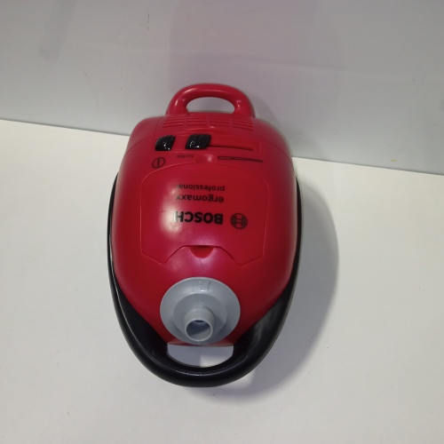 Ecost Customer Return Theo Klein 6828 Bosch vacuum cleaner