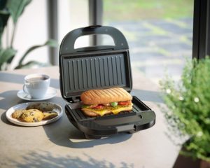Philips 3000 Series HD2330/90 Sandwich Maker, 750 W, Black