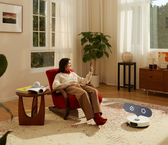 Roborock S8 MaxV Ultra Robot Vacuum Cleaner, White - Image 4