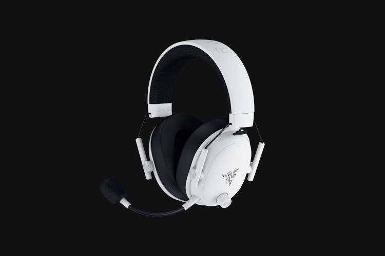 Razer BlackShark V3 Wireless Gaming Headset, Bluetooth, White - Image 9