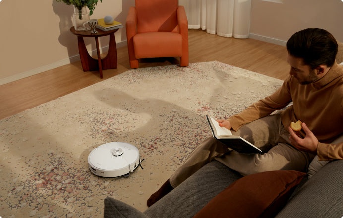 Roborock S8 MaxV Ultra Robot Vacuum Cleaner, White - Image 8