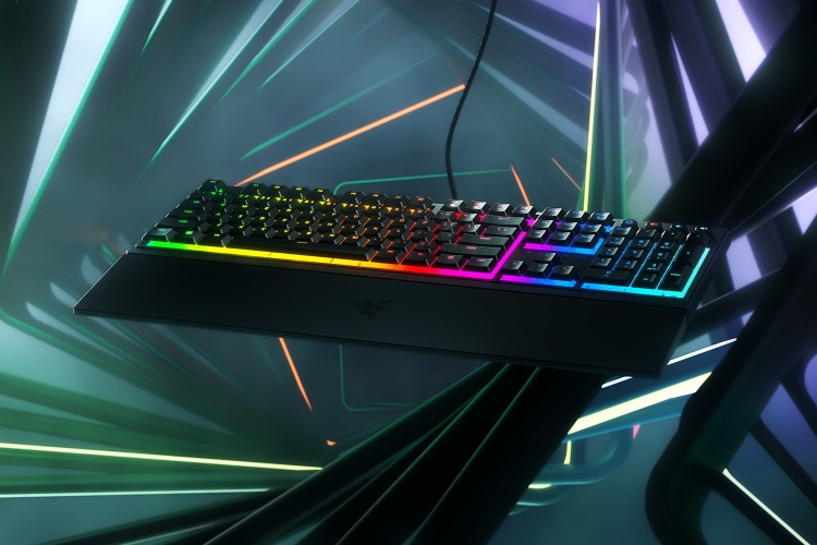 Razer Ornata V3 Wired Gaming Keyboard RGB, Mecha Membrane Switch, DE, Black - Image 7