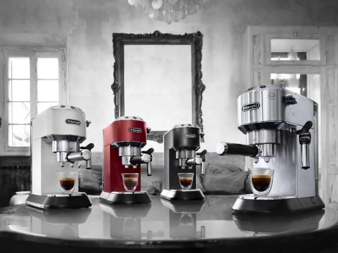 DeLonghi Dedica Style EC685.BK Espresso Coffee Machine 1.1 L, Black - Image 7