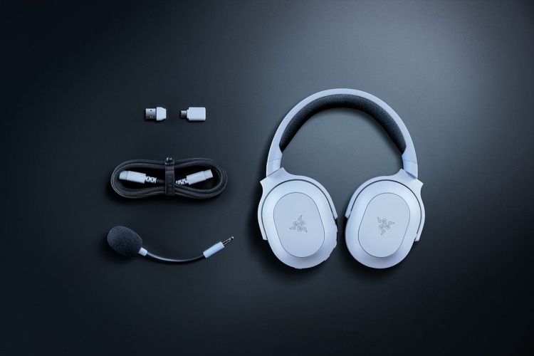 Razer Barracuda X Chroma Wireless Gaming Headset, Bluetooth, White - Image 9