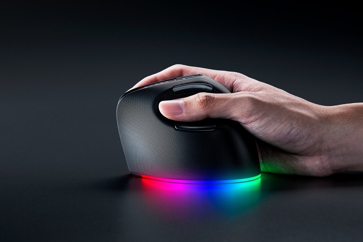 Razer Pro Click V2 Vertical Ergonomic Wireless Mouse RF Wireless+Bluetooth+USB-C, 30000 DPI, Black - Image 8