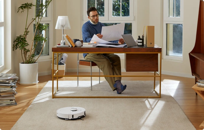 Roborock S8 MaxV Ultra Robot Vacuum Cleaner, White - Image 9
