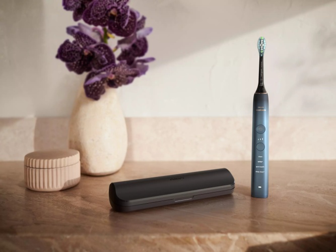 Philips Sonicare DiamondClean 9000 Series HX9911/88 Electric Toothbrush, Black/Blue - Image 7