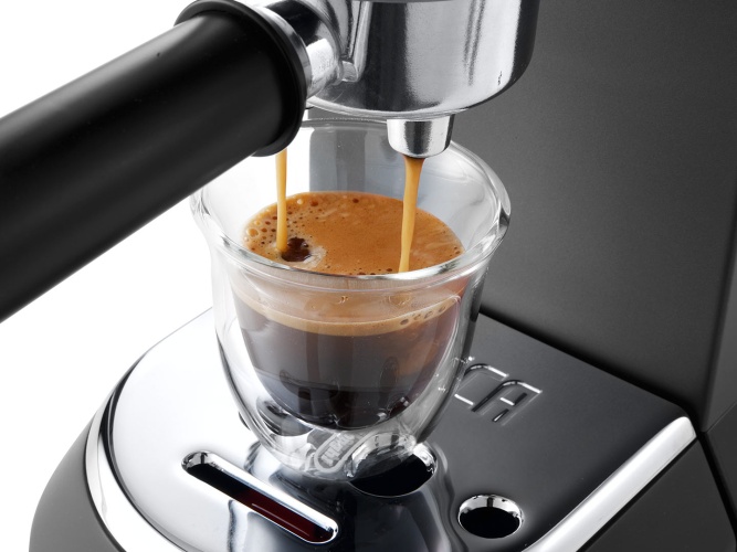 DeLonghi Dedica Style EC685.BK Espresso Coffee Machine 1.1 L, Black - Image 5