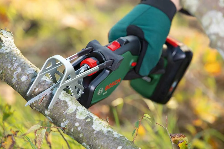 Bosch KEO 18 LI Cordless Garden Saw (1x2.0 Ah battery + Charger) - Image 5