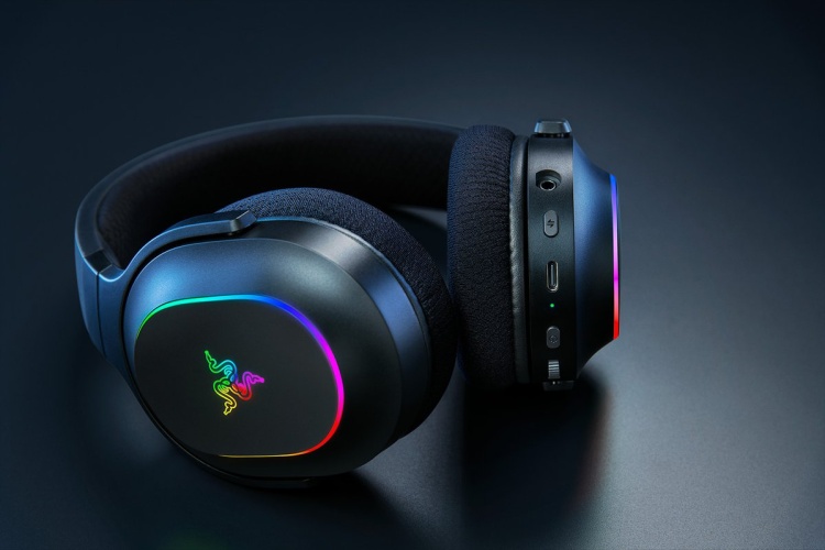 Razer Barracuda X Chroma Wireless Gaming Headset, Bluetooth, Black - Image 6